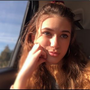 Meet your Posher, Raeanna